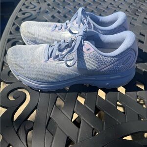 Brooks ghost 14 size 8.5